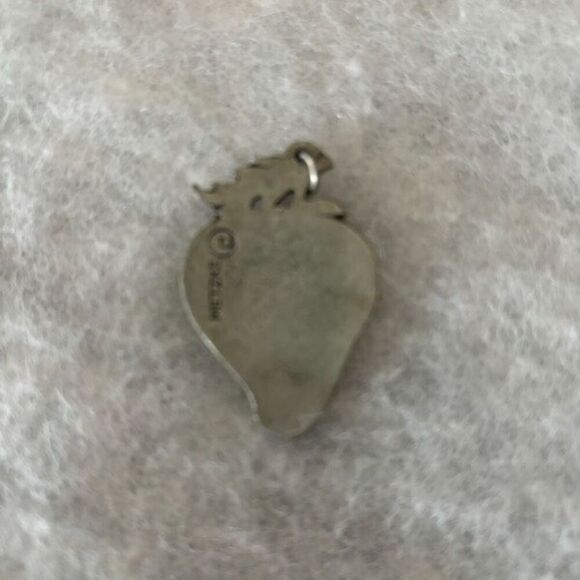 Metzke Vintage Strawberry Pewter Charm - Picture 3 of 4